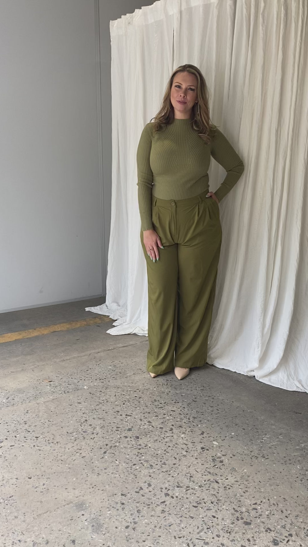 High Waist Olive Trousers